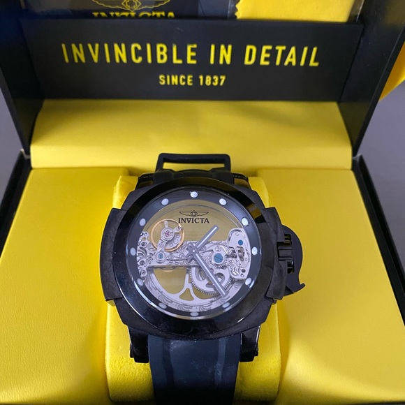 invicta man of war ghost